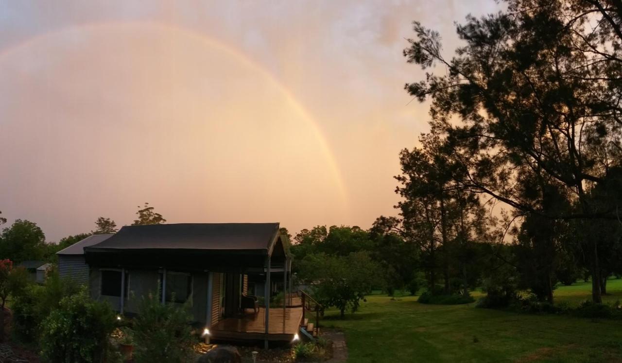 Southern Sky Glamping Hotel Tamborine Mountain Exterior photo